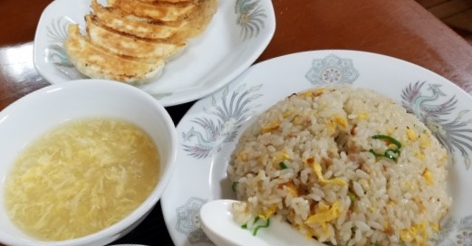 チャーハンと餃子